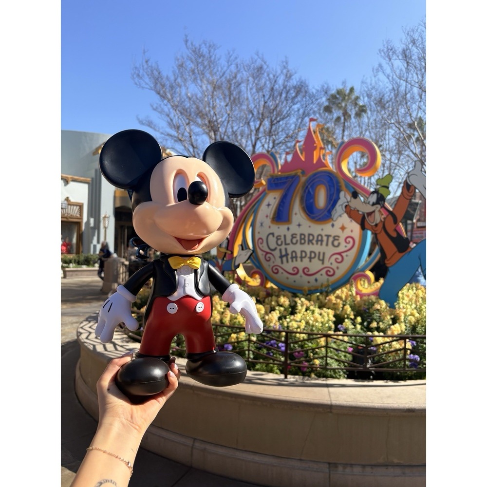 NEW Disneyland 70th Anniversary Mickey Mouse Popcorn Bucket -‎ Moves And Talks!